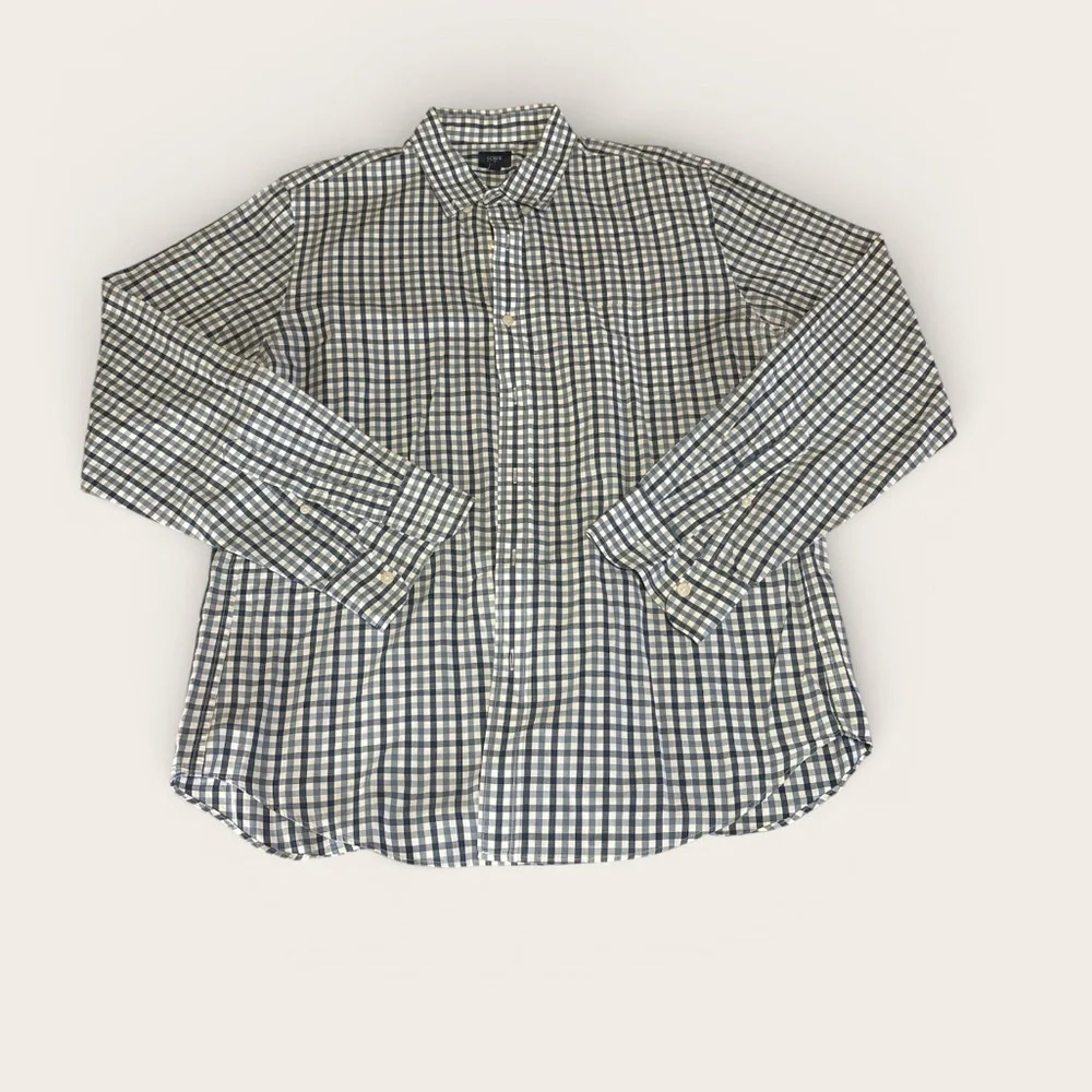 J. Crew men’s blue‎ and White Checkered Casual Shirt size L